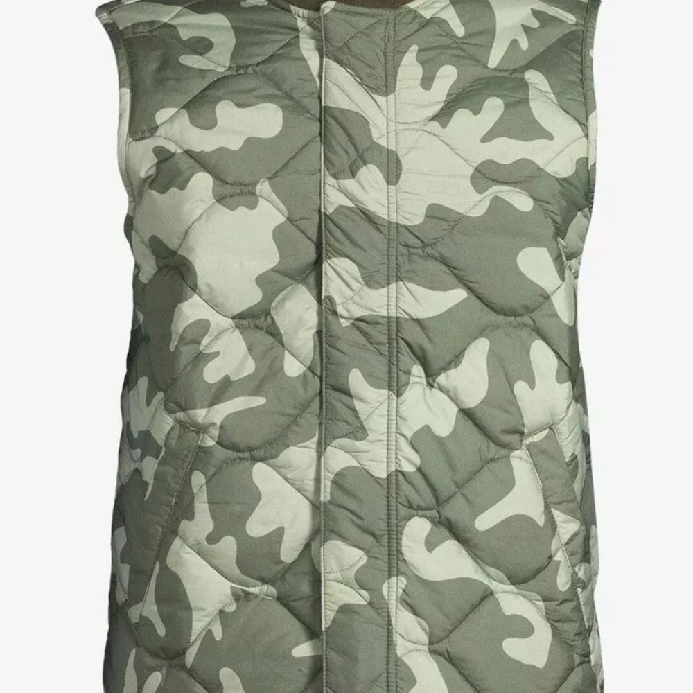 Free Assembly Men's Quilted Onion Pattern Vest Olive Green Camo size XS - Picture 12 of 12